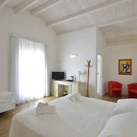 Arenosu Comfort Country Resort Fertilia Exterior photo